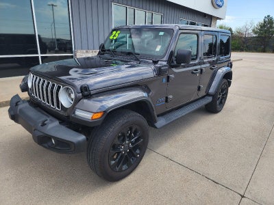 2025 Jeep Wrangler 4xe Sahara