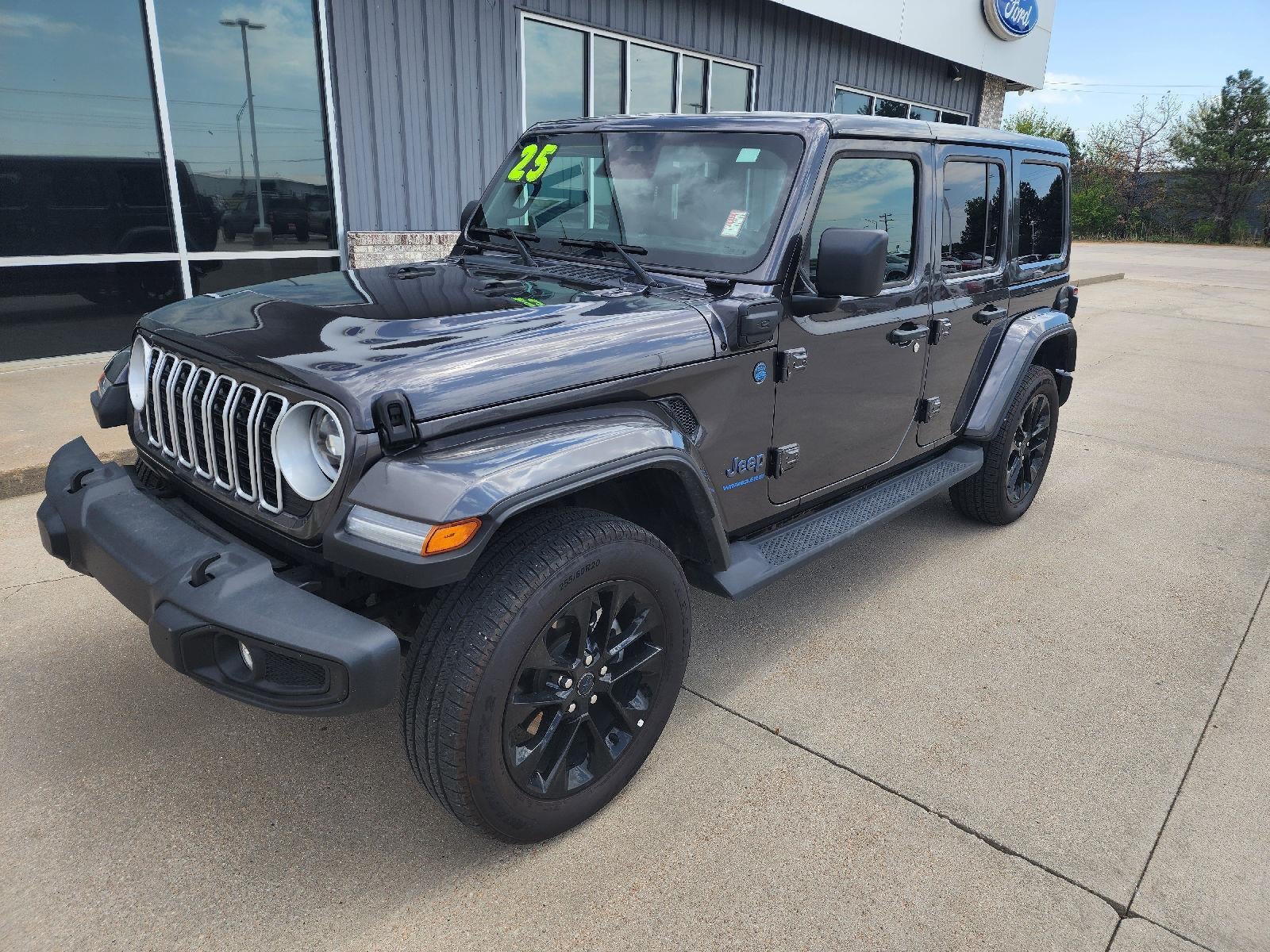 2025 Jeep Wrangler 4xe Sahara