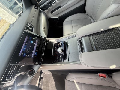 2025 Jeep Wagoneer L Series III