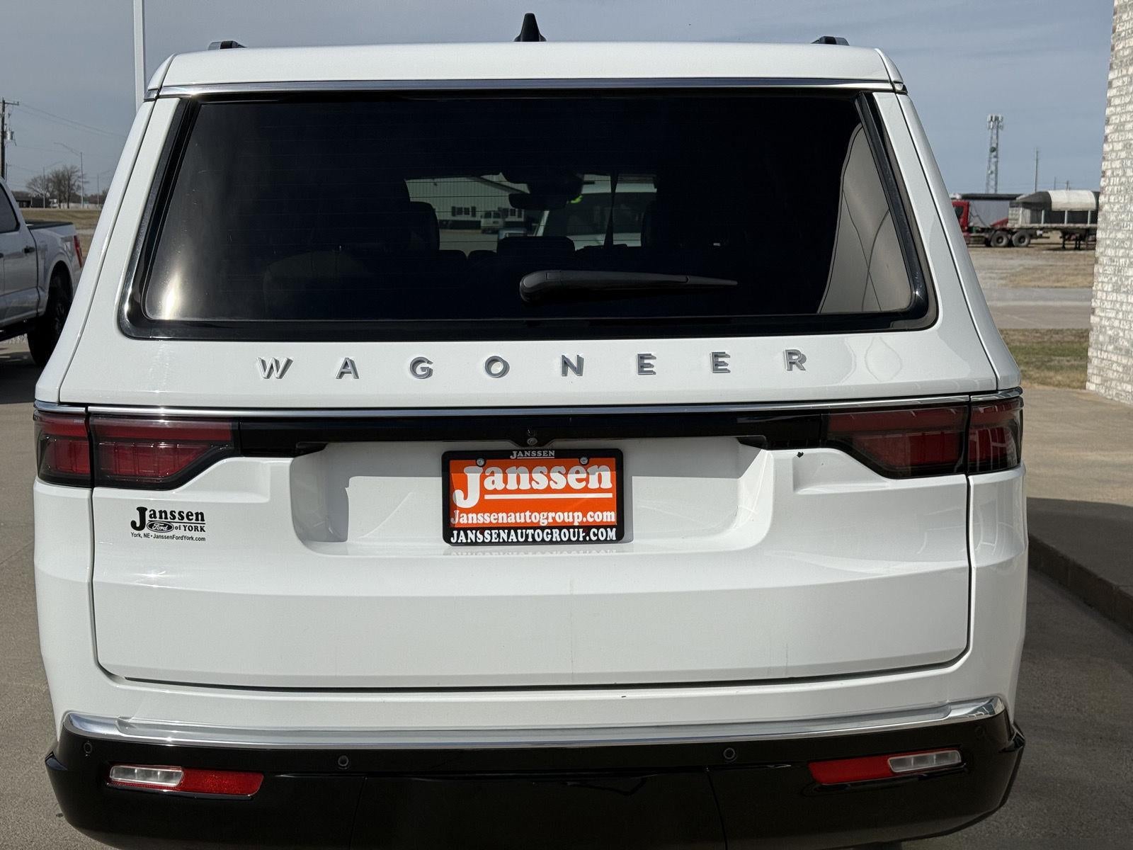 2025 Jeep Wagoneer L Series III