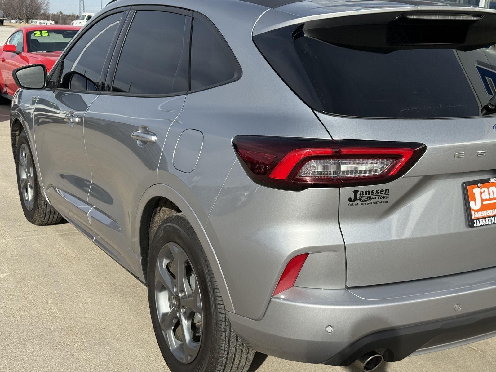 2024 Ford ESCAPE ST-Line