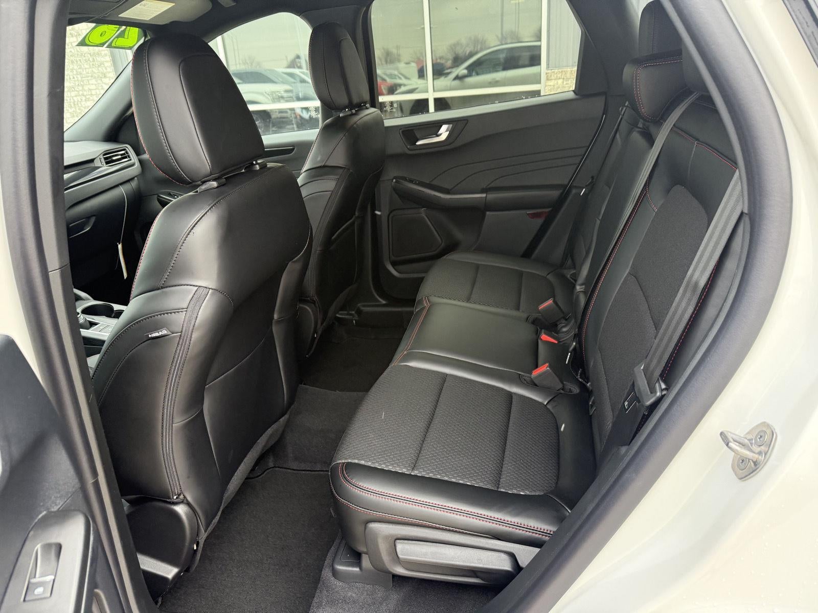 2026 Ford Escape ST-Line Select