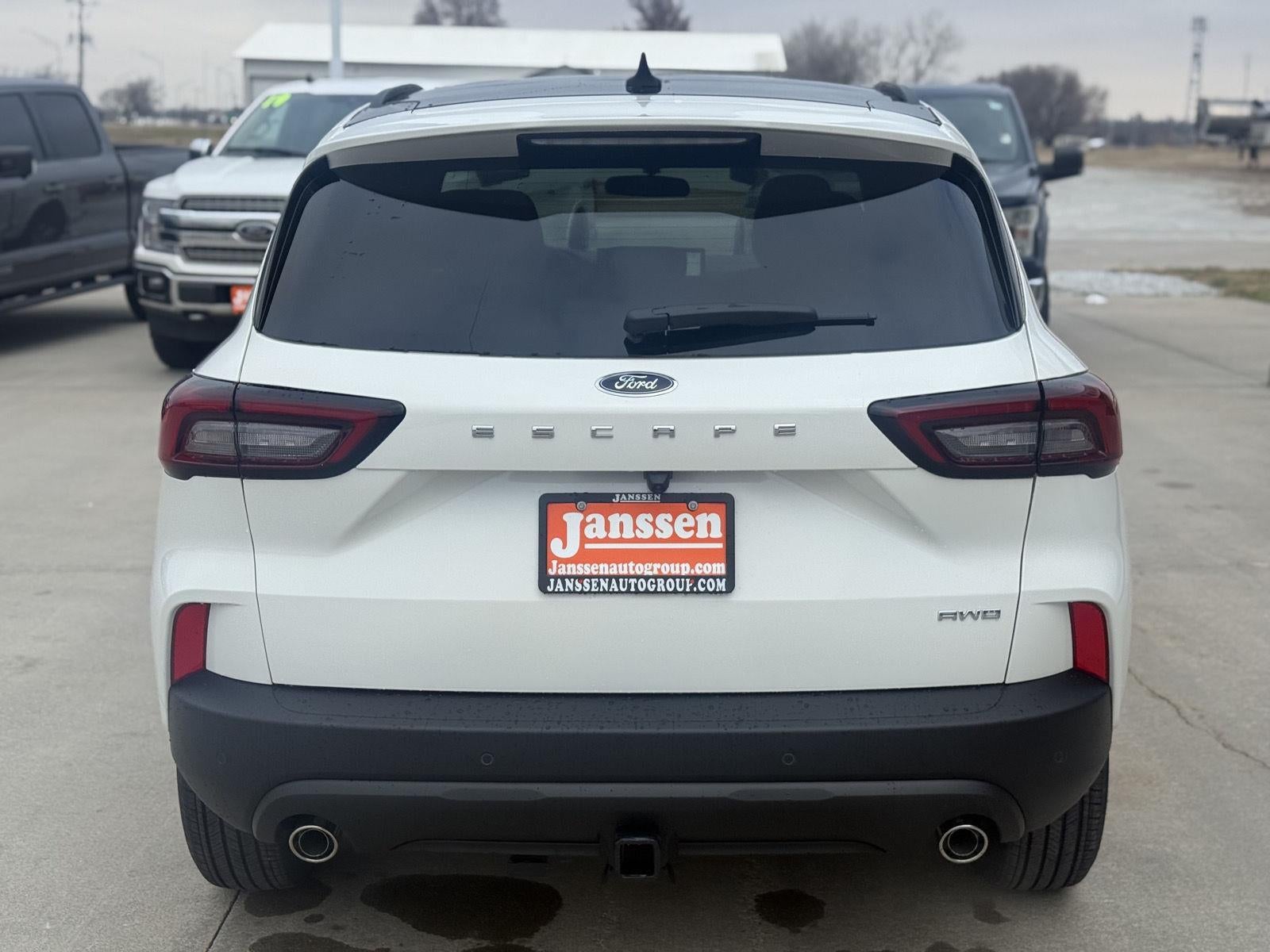 2026 Ford Escape ST-Line Select