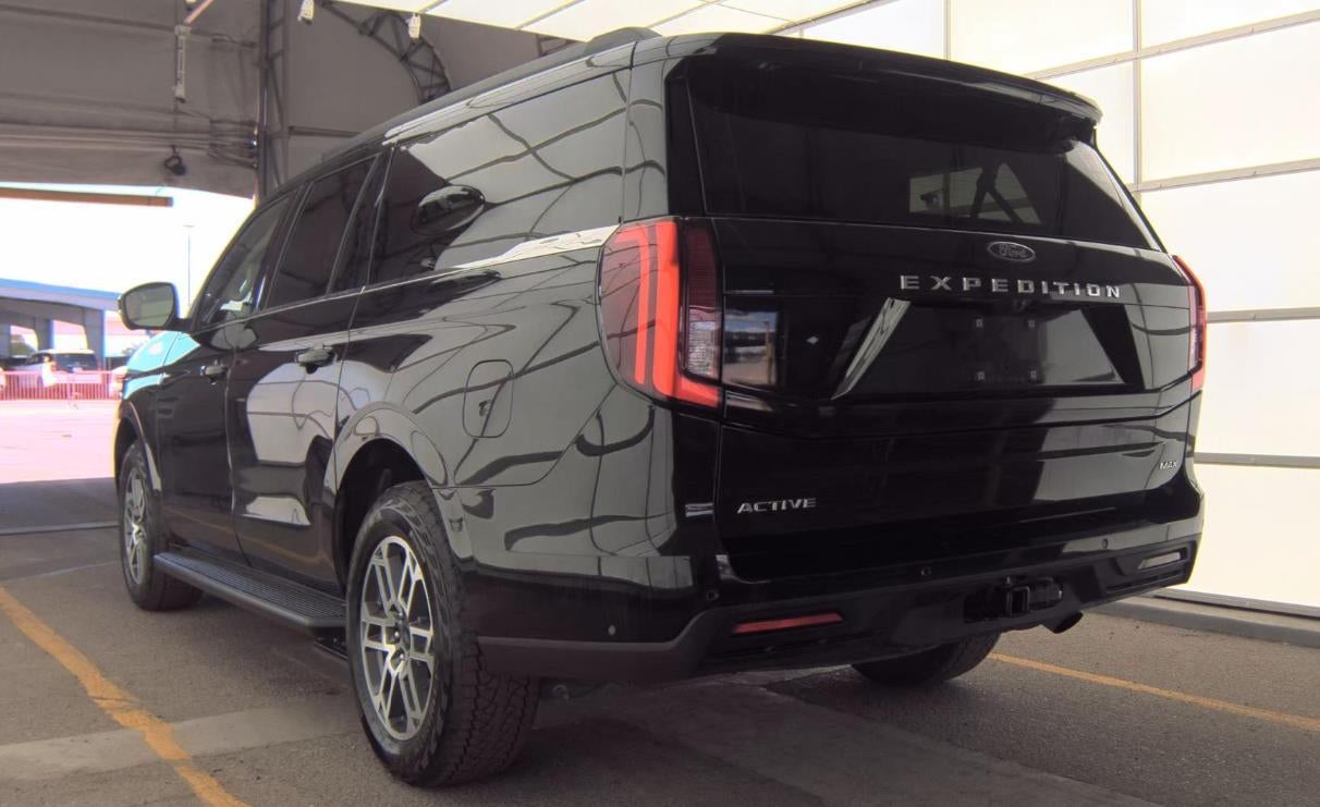 2025 Ford Expedition Max Active