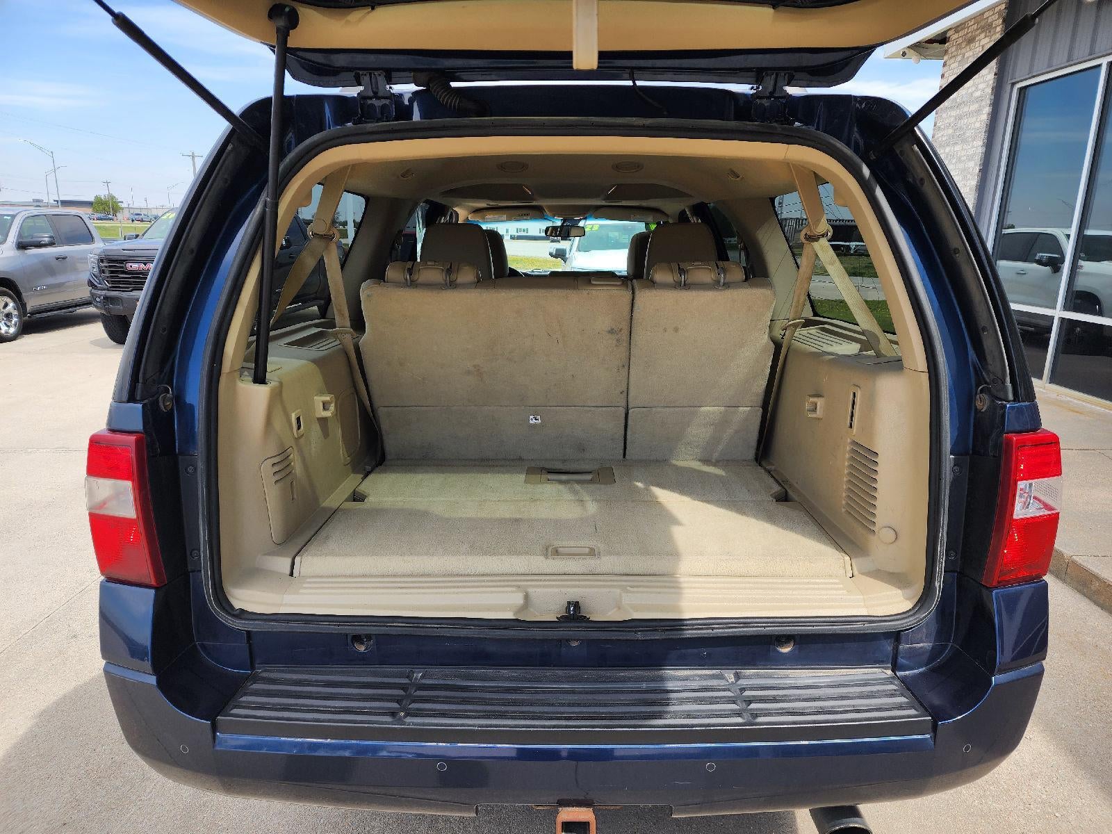 2017 Ford Expedition EL XLT