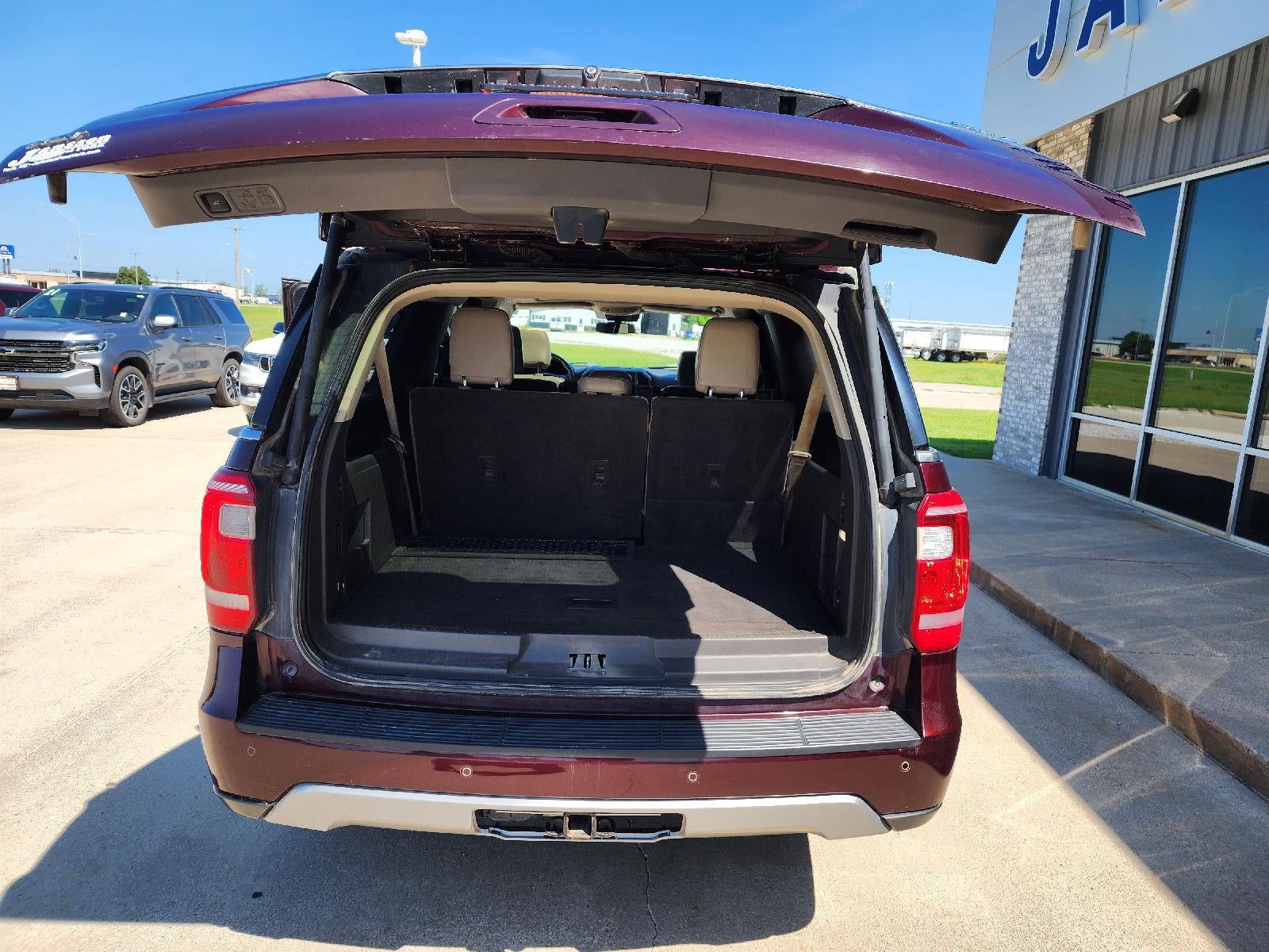 2020 Ford Expedition Max XLT