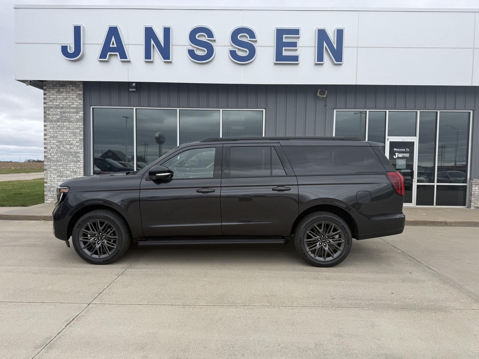 2026 Ford Expedition Max Platinum