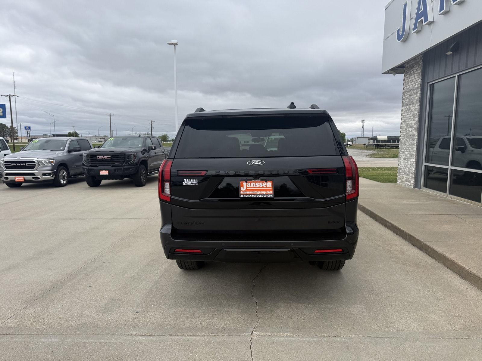 2026 Ford Expedition Max Platinum