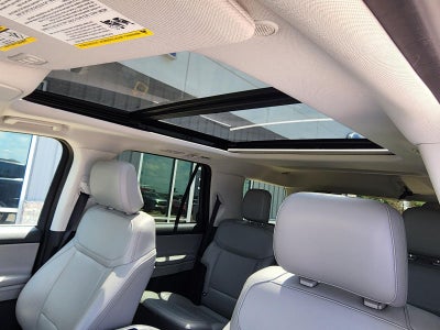 2025 Ford Expedition Active