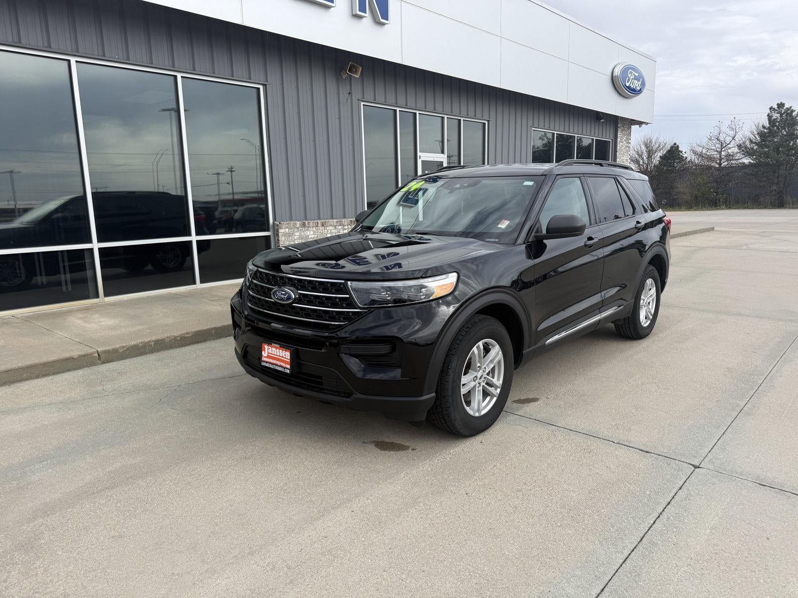 2024 Ford Explorer XLT