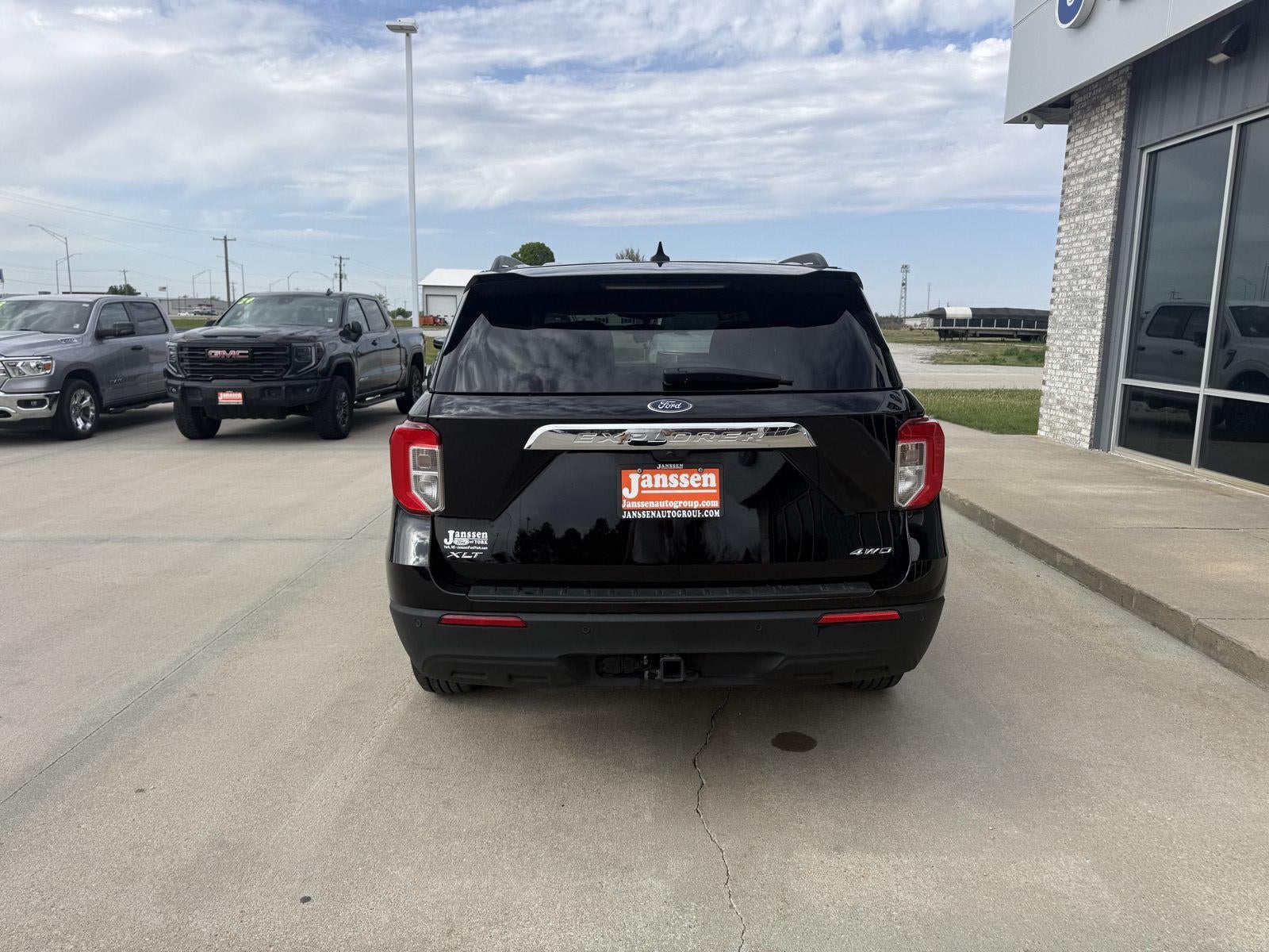 2024 Ford Explorer XLT