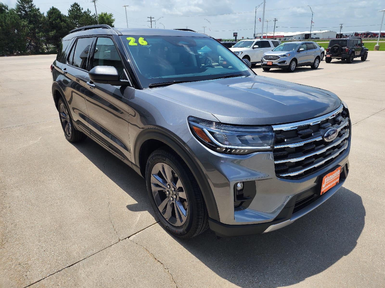 2026 Ford Explorer Active w/200A Pkg