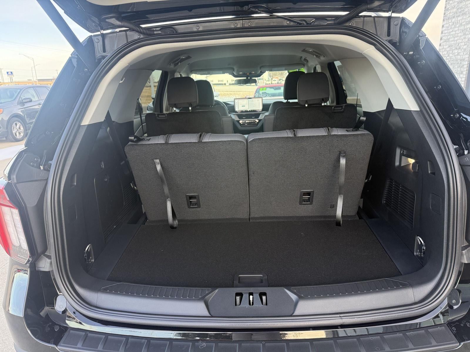 2026 Ford Explorer Active (100A)