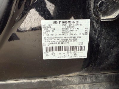 2025 Ford Explorer ST-Line