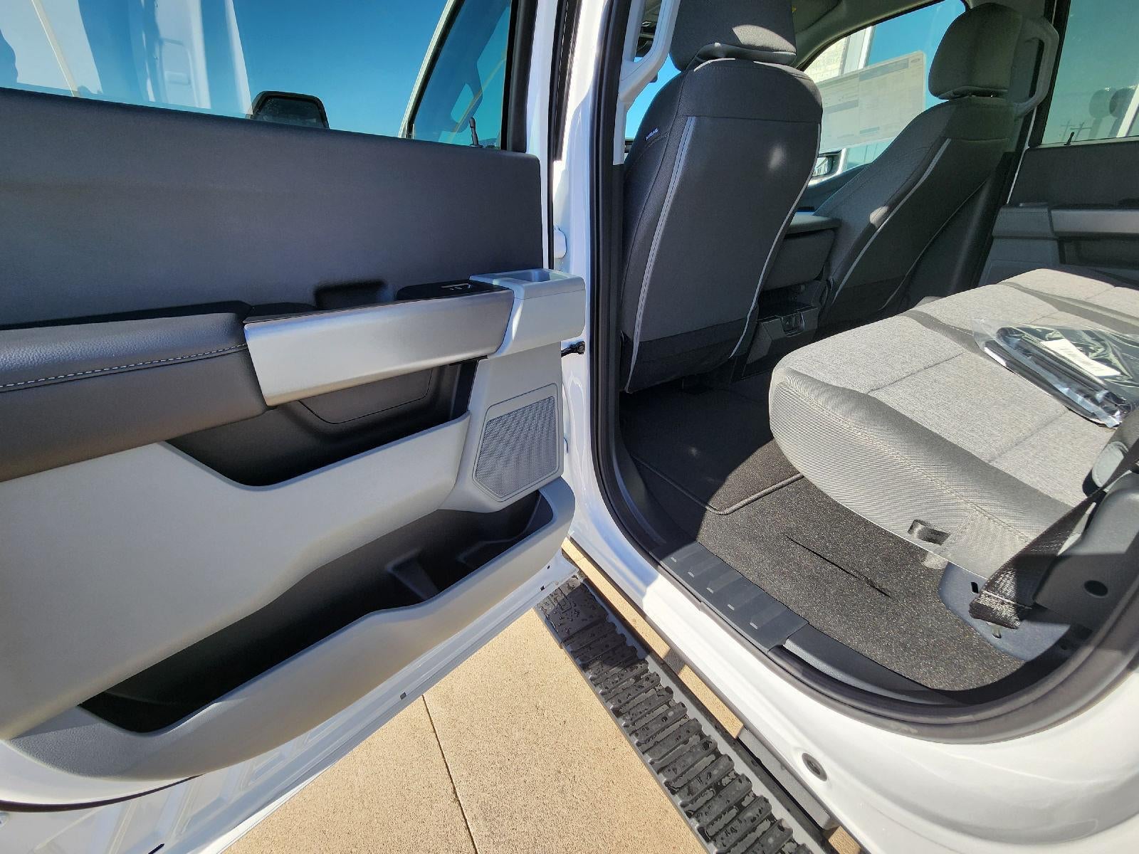 2025 Ford Super Duty F-350 SRW XL