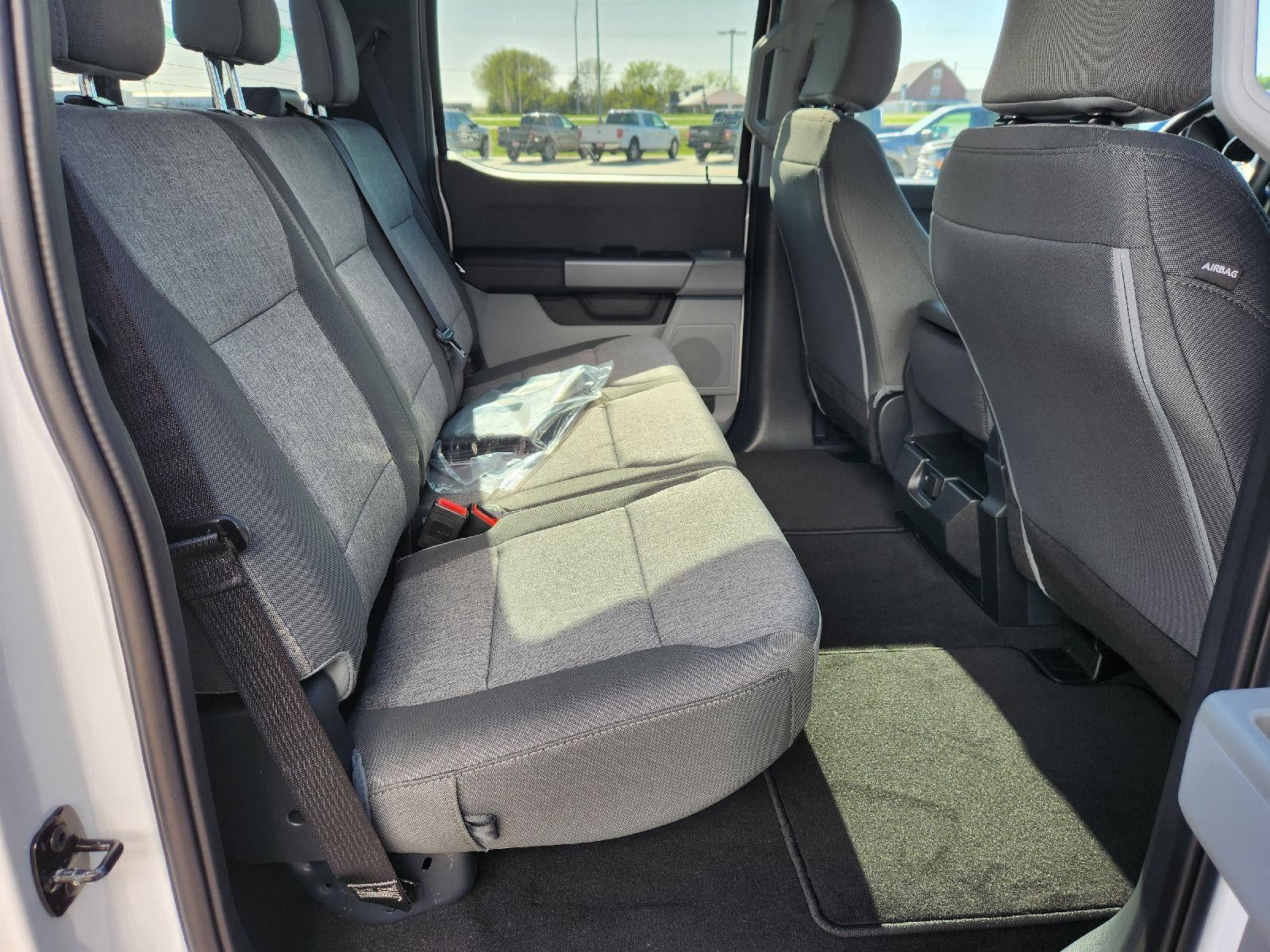 2025 Ford Super Duty F-350 SRW XL