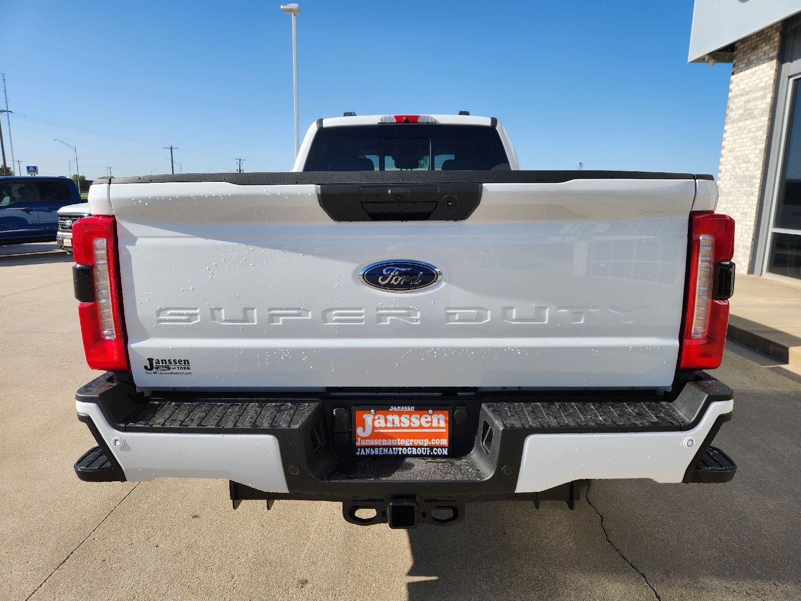 2025 Ford Super Duty F-350 SRW XL