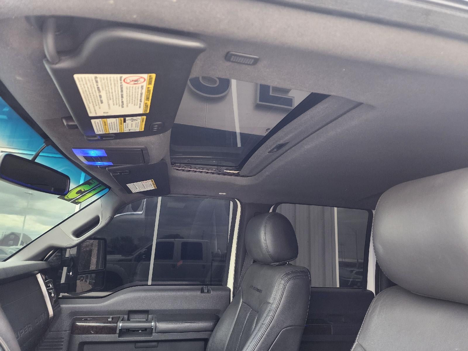 2015 Ford Super Duty F-350 SRW Platinum