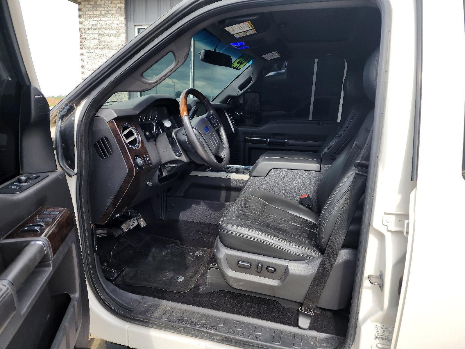 2015 Ford Super Duty F-350 SRW Platinum