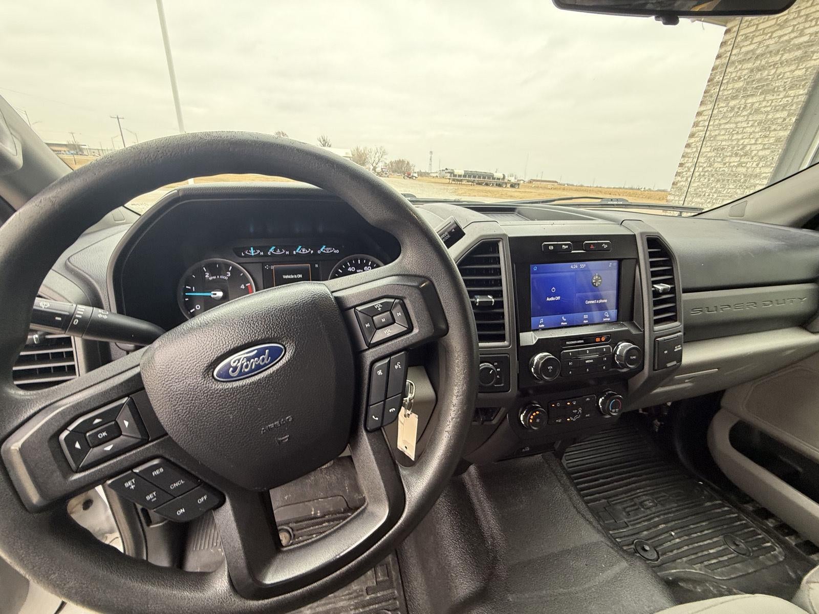 2021 Ford Super Duty F-350 DRW XL