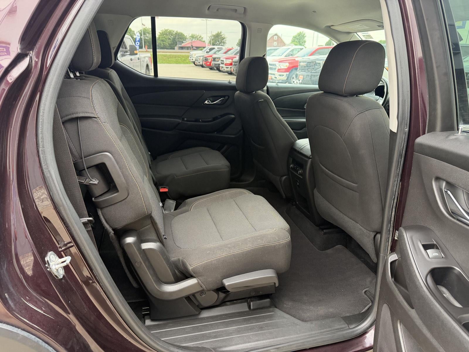 2018 Chevrolet Traverse LT Cloth