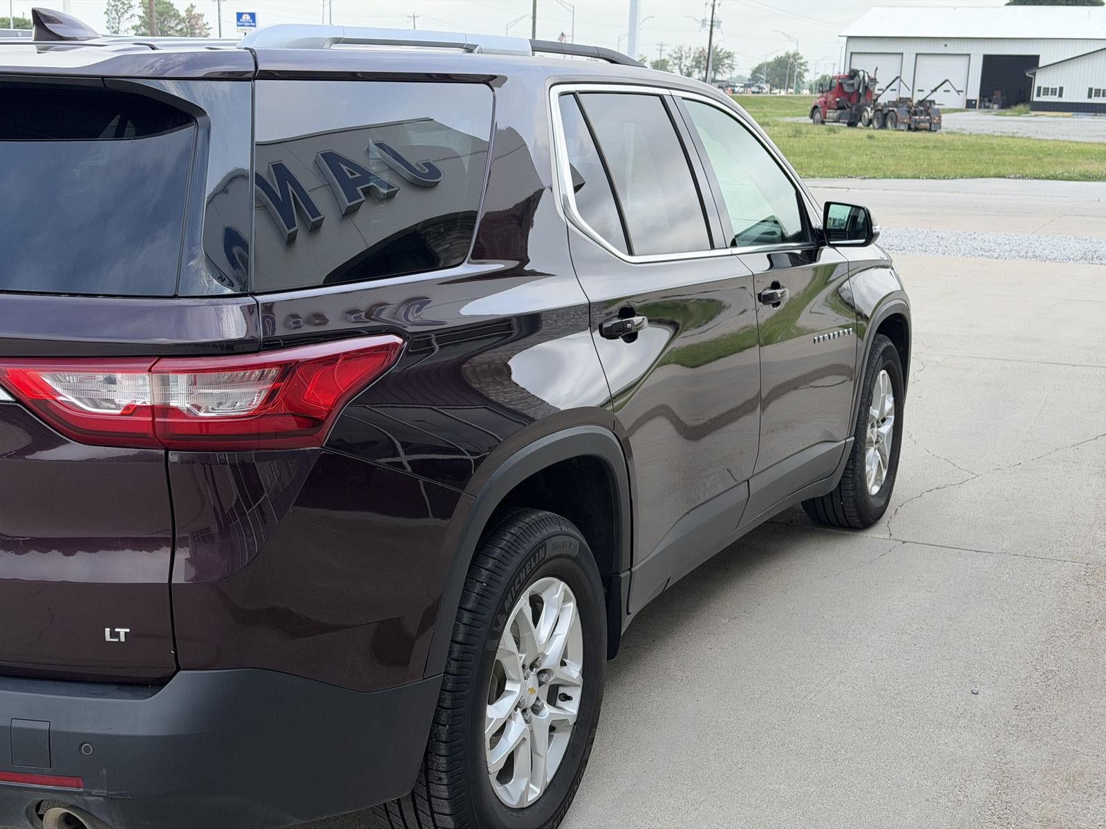 2018 Chevrolet Traverse LT Cloth