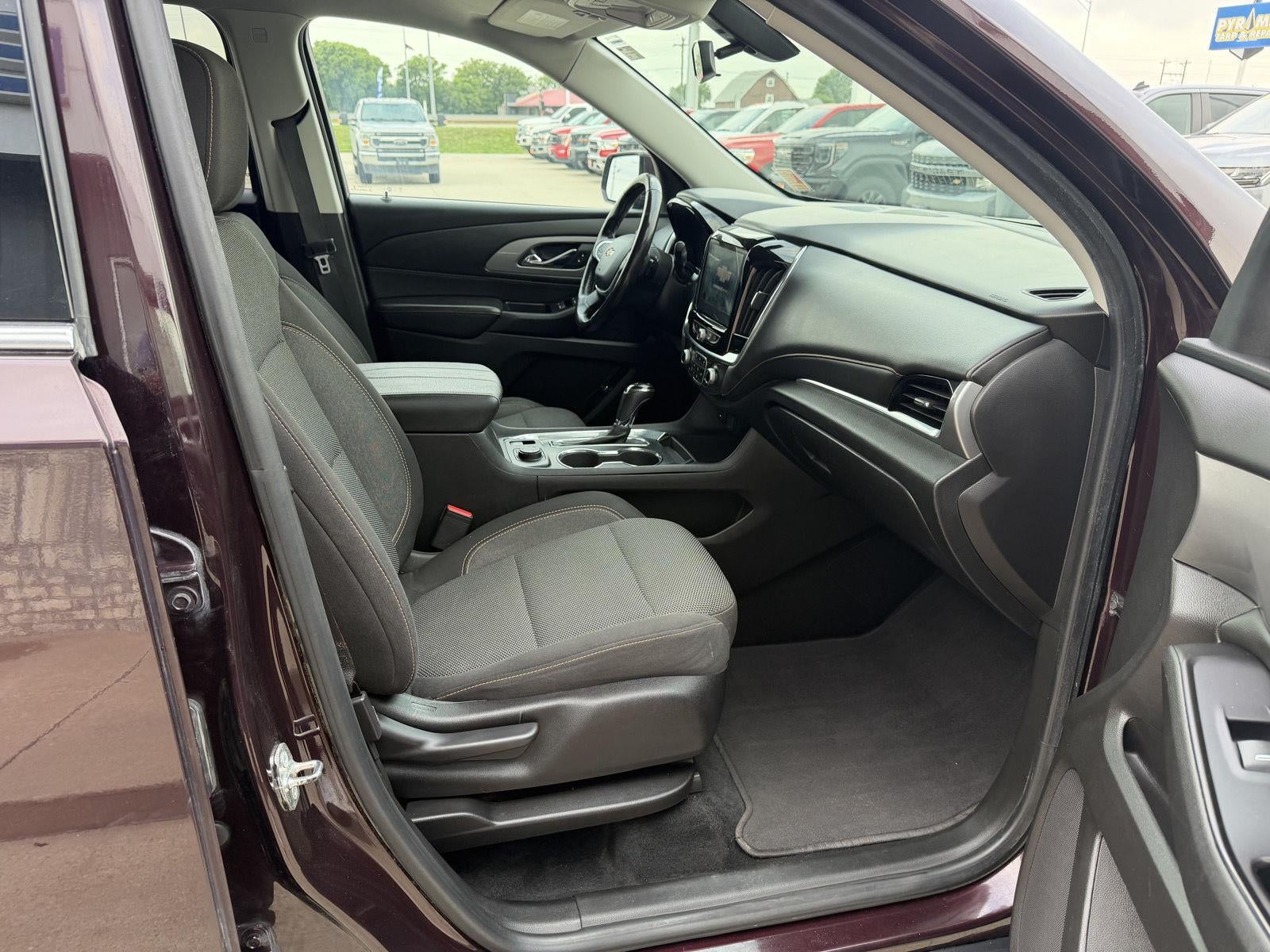 2018 Chevrolet Traverse LT Cloth