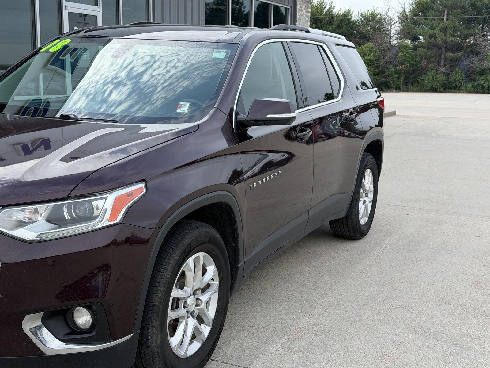 2018 Chevrolet Traverse LT Cloth