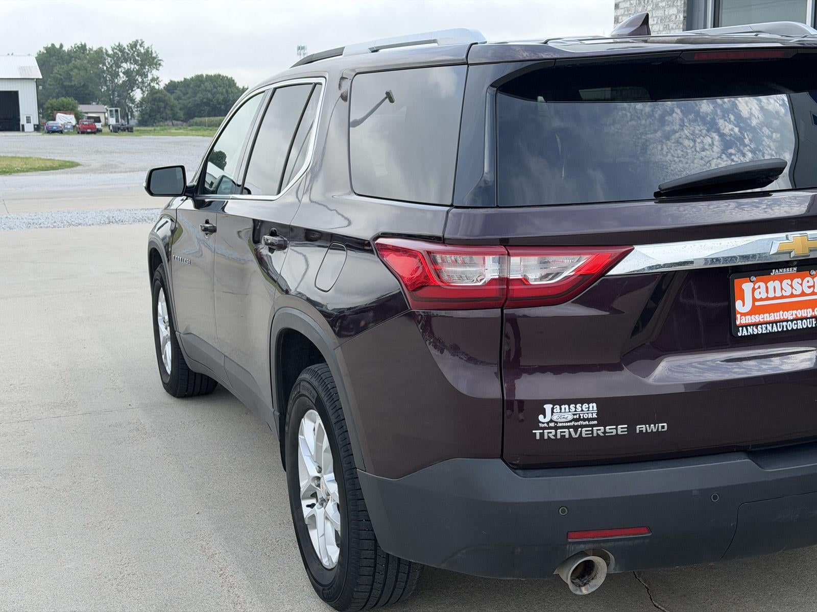 2018 Chevrolet Traverse LT Cloth