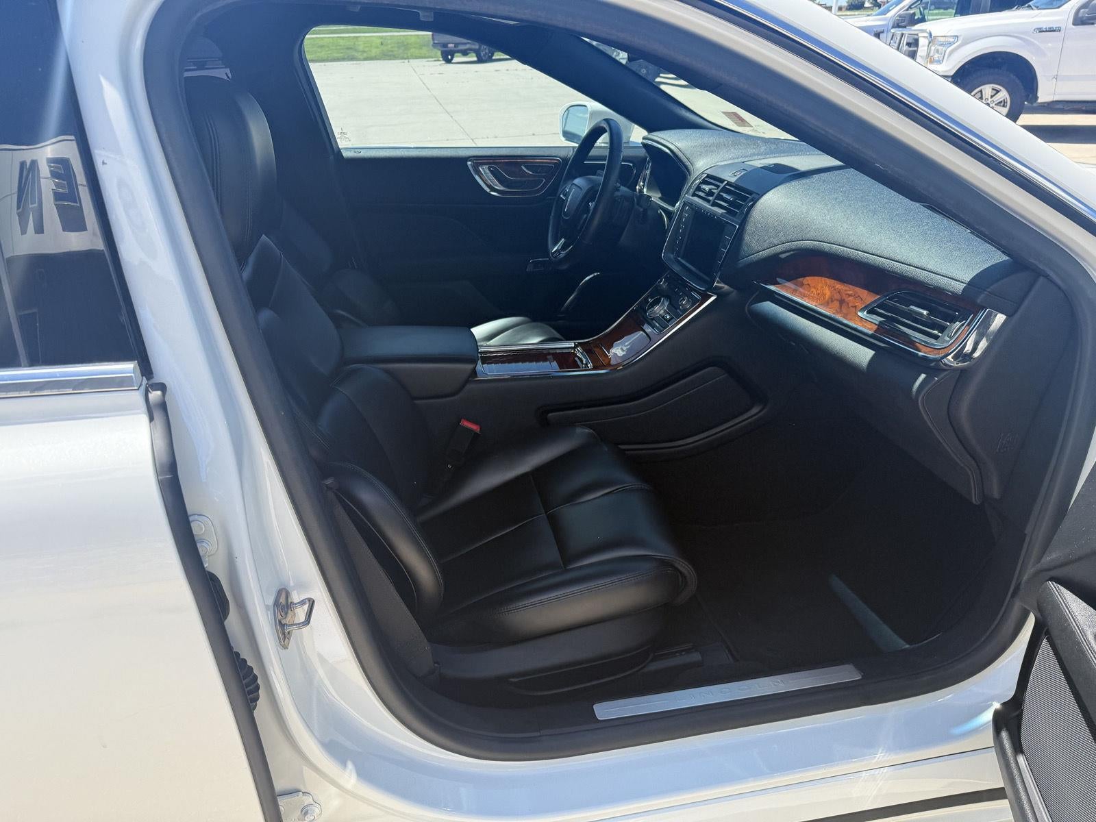 2020 Lincoln Continental Standard