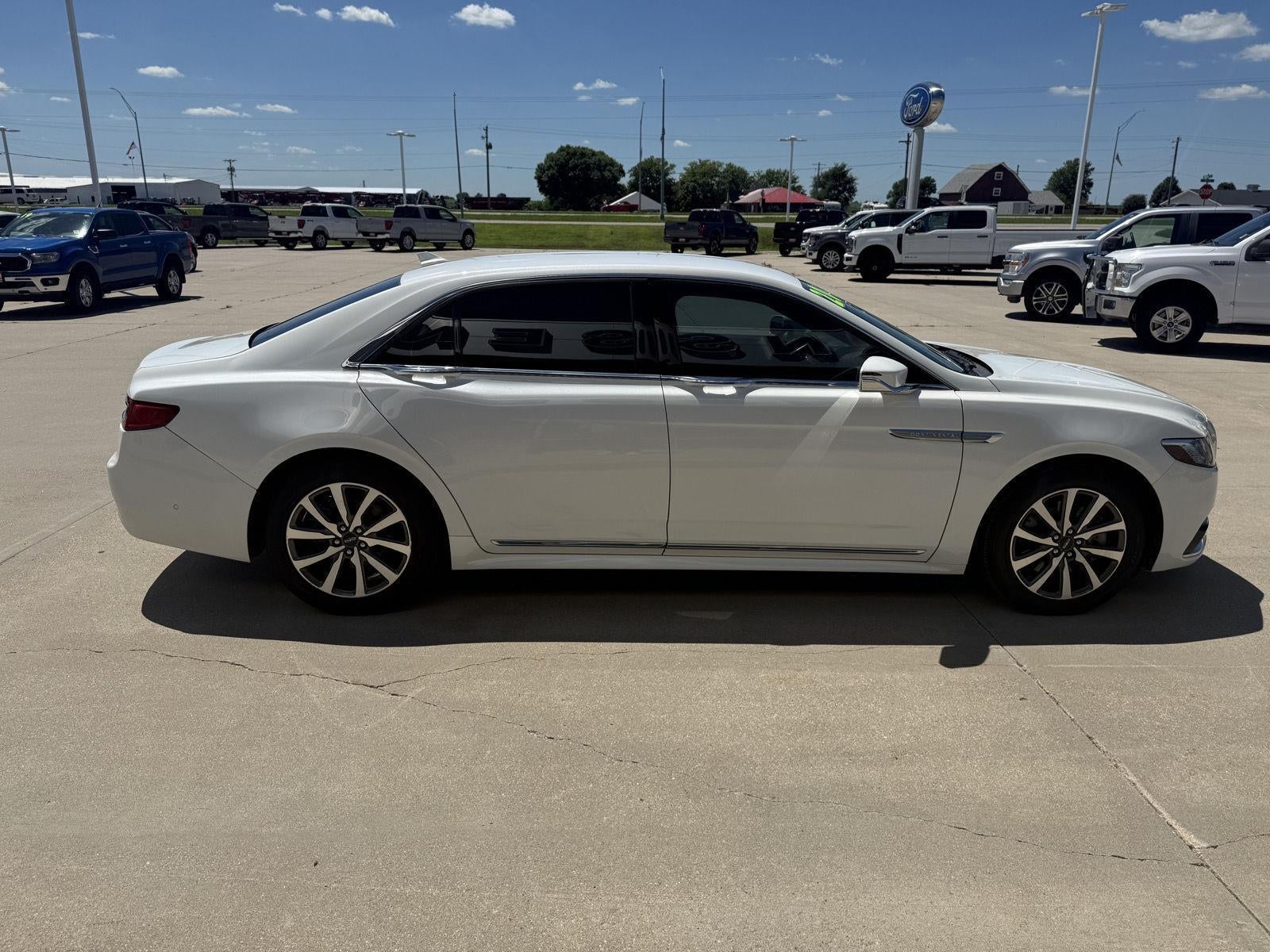 2020 Lincoln Continental Standard