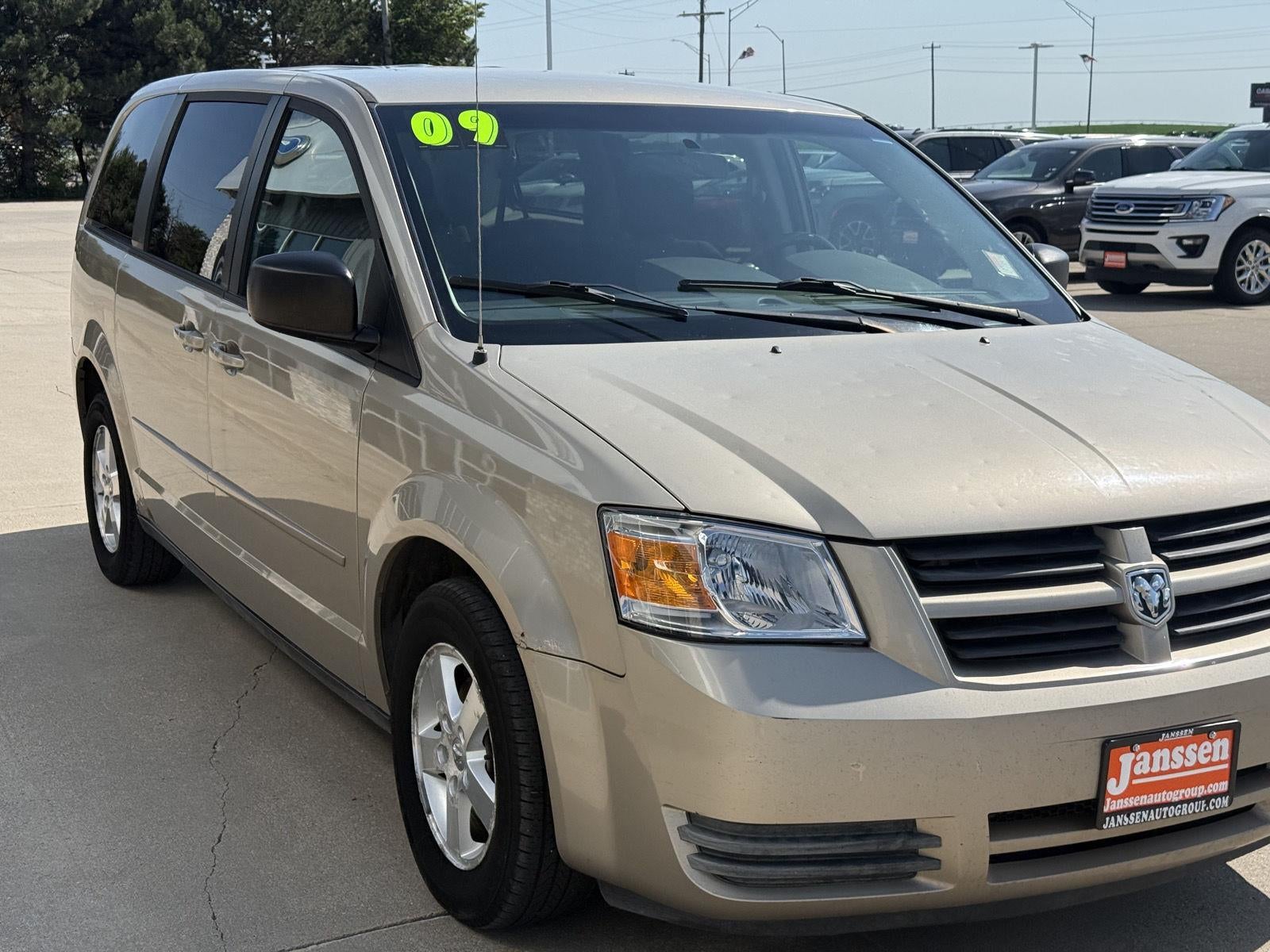 2009 Dodge Grand Caravan SE