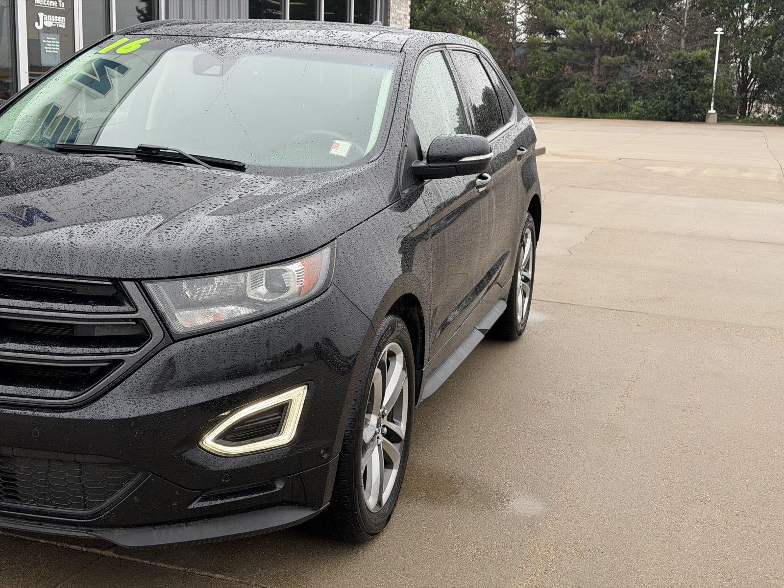 2016 Ford Edge Sport