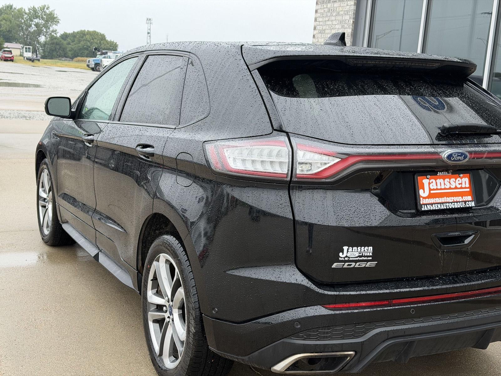 2016 Ford Edge Sport