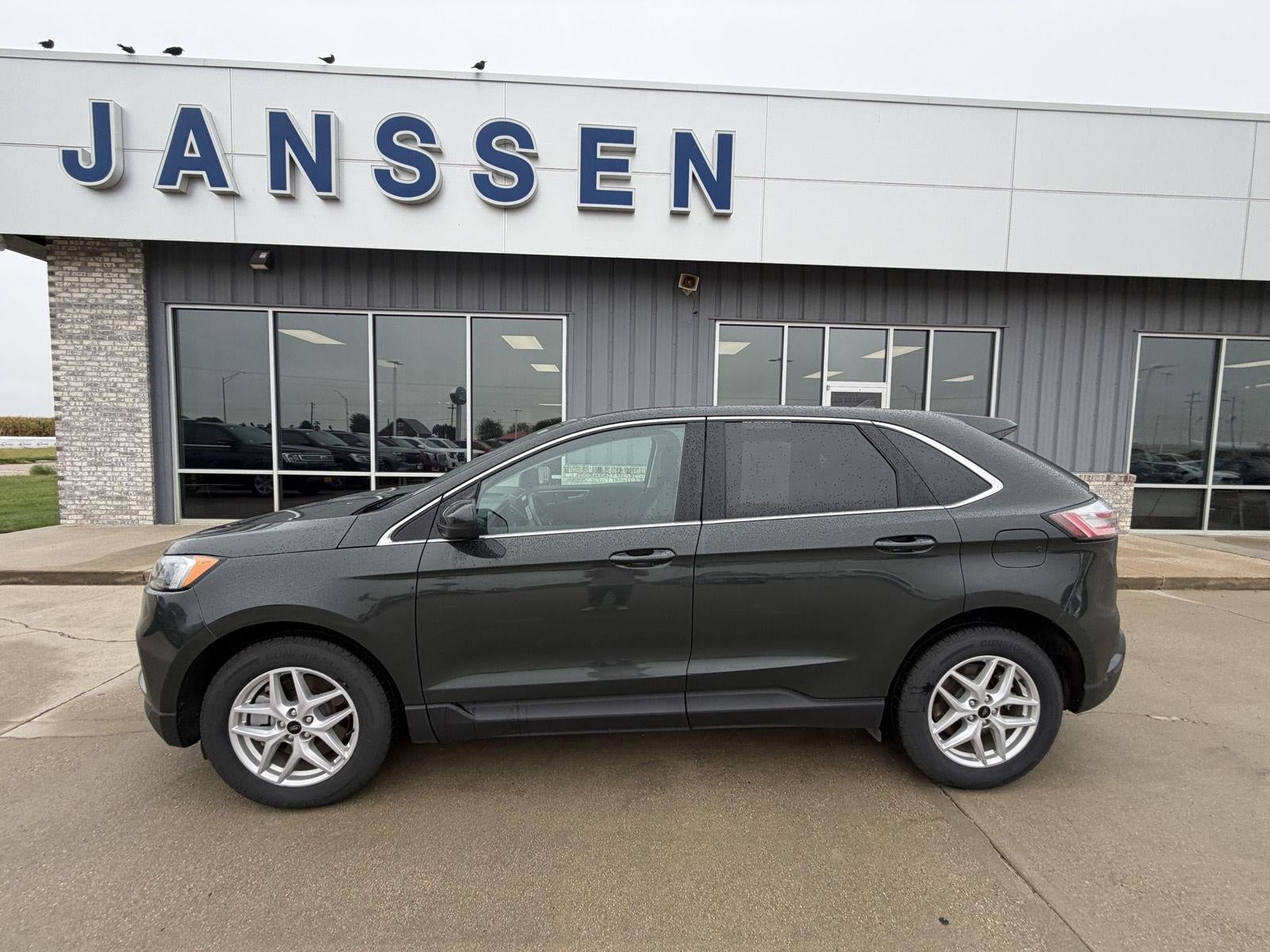 2024 Ford Edge SEL - Photo 19