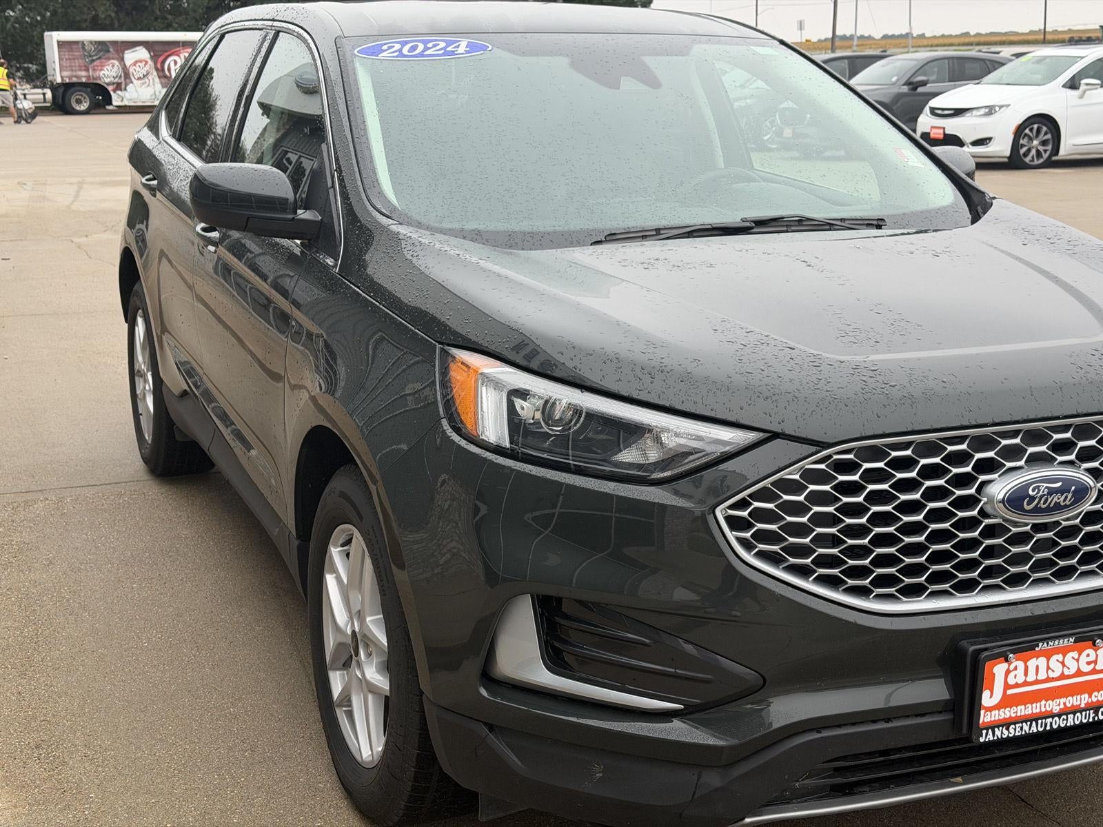 2024 Ford Edge SEL - Photo 22