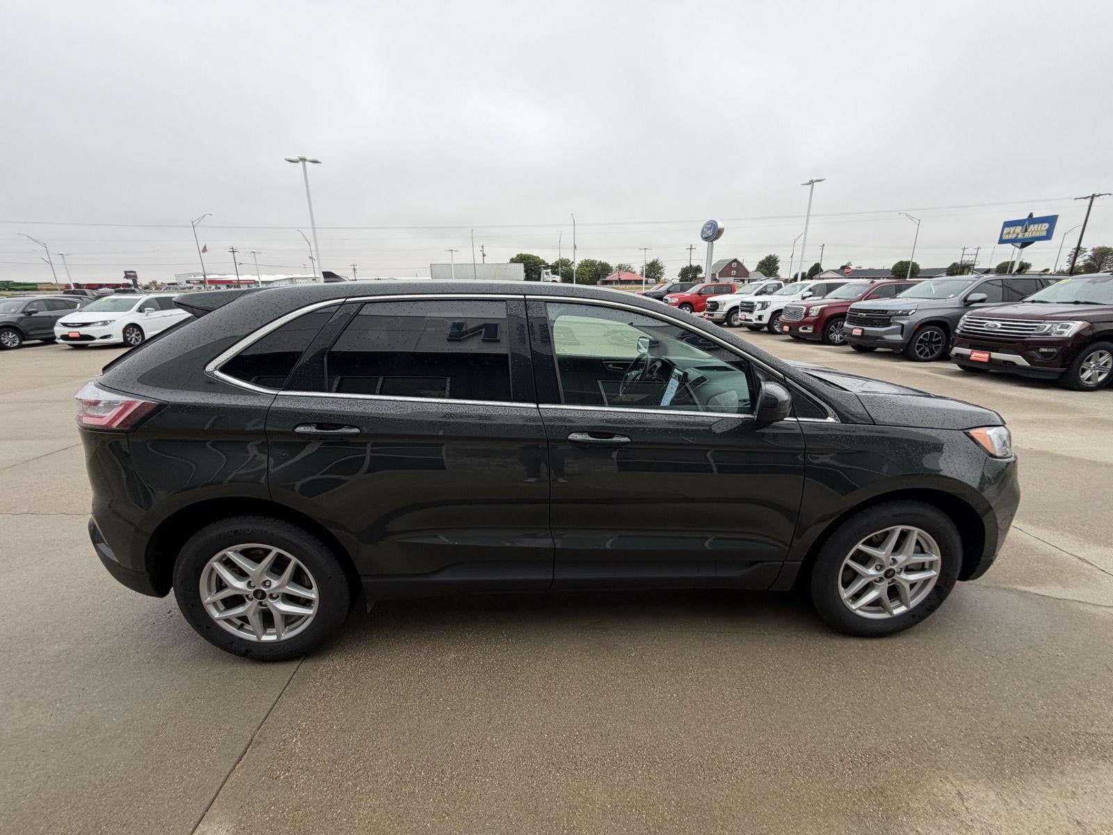 2024 Ford Edge SEL - Photo 23