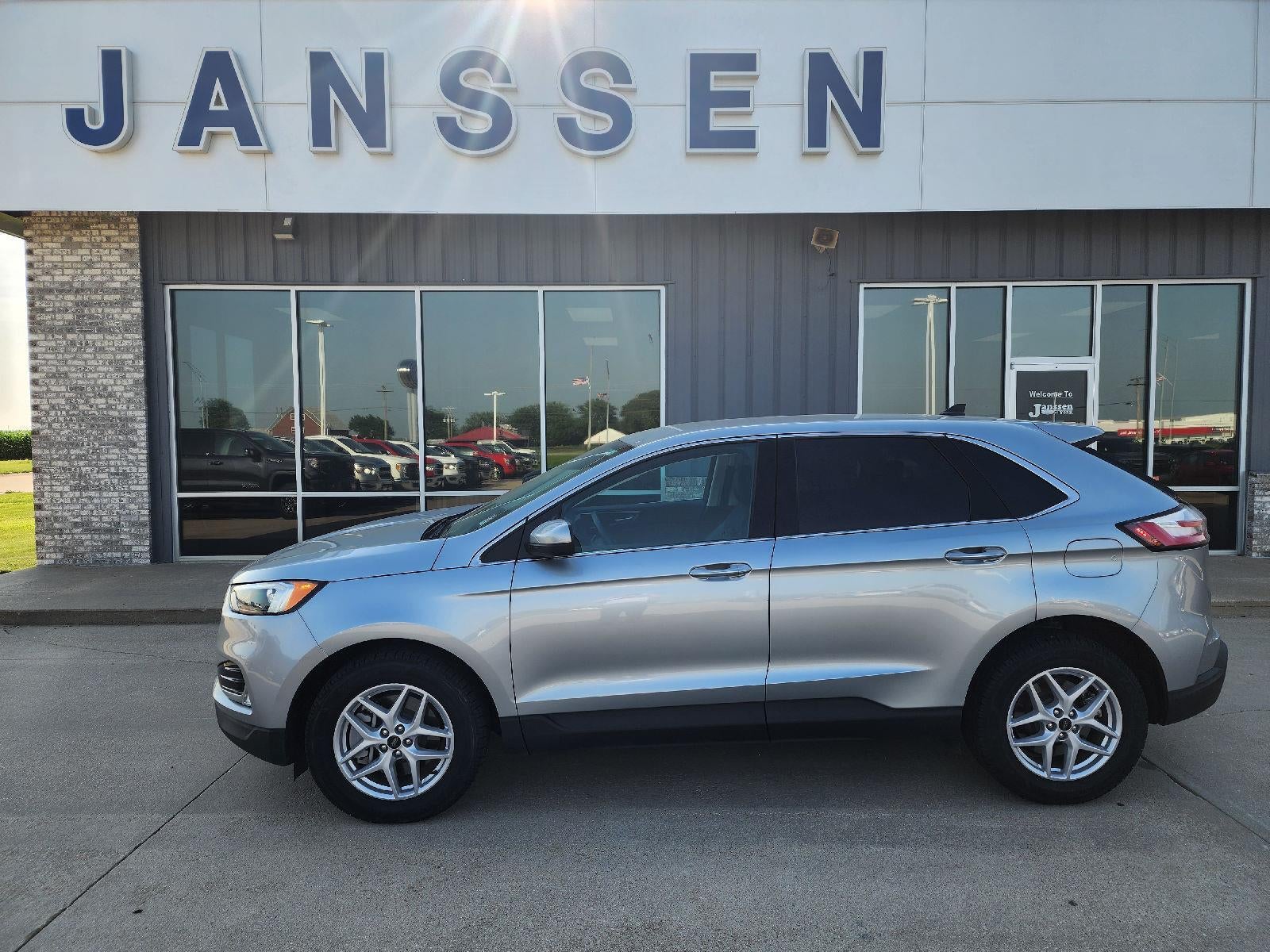 2023 Ford EDGE SEL