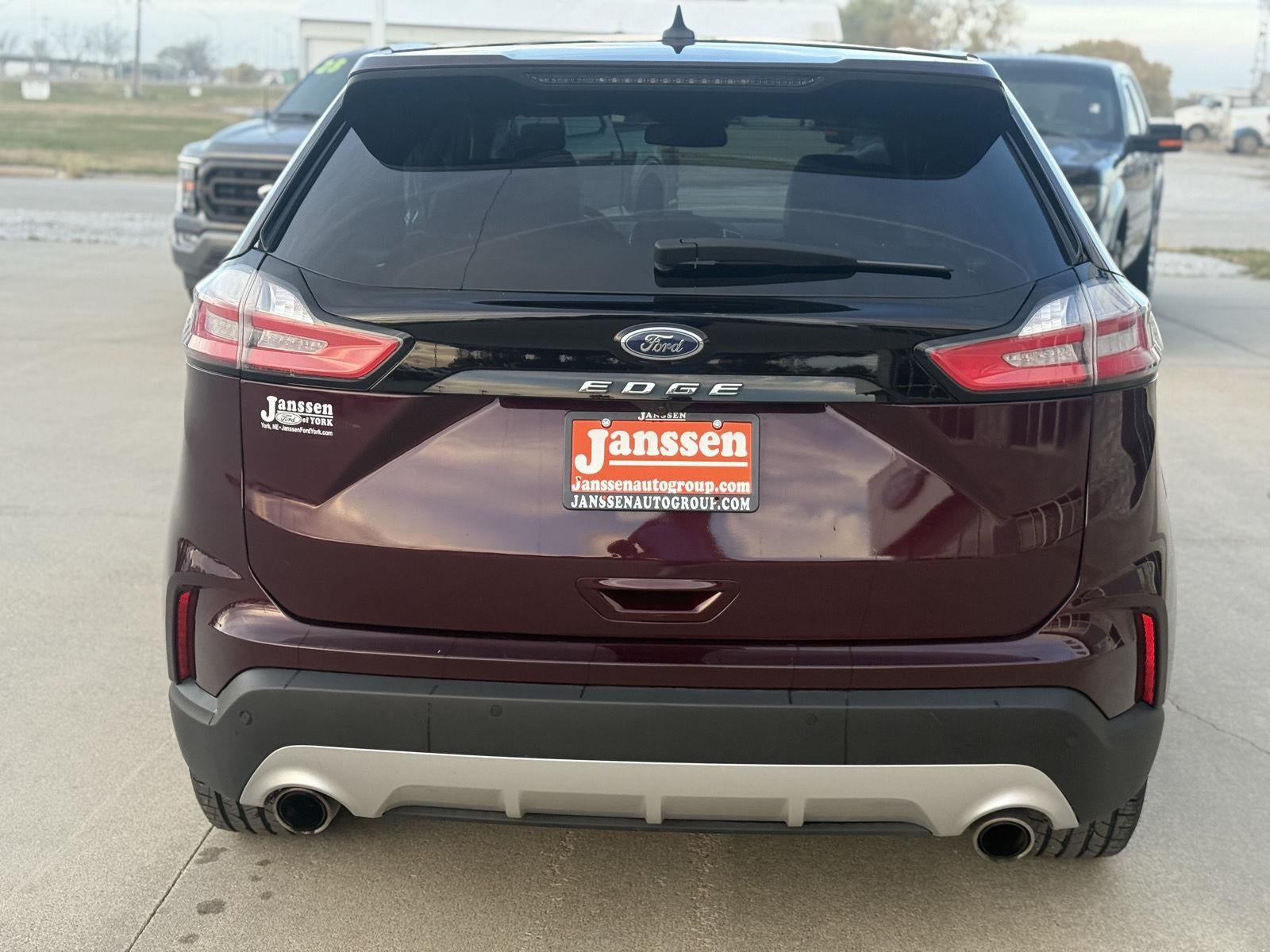 2024 Ford Edge Titanium