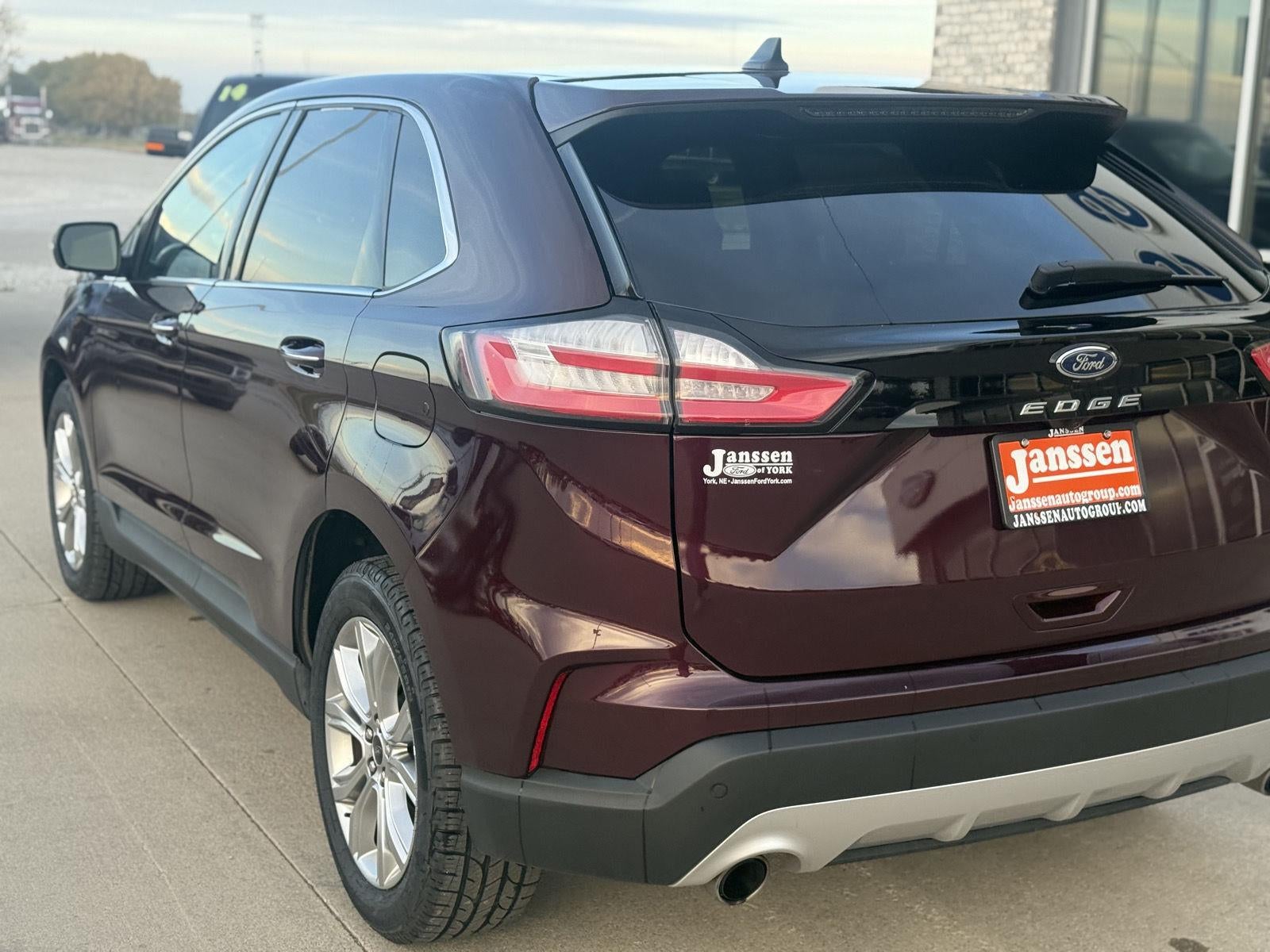 2024 Ford Edge Titanium