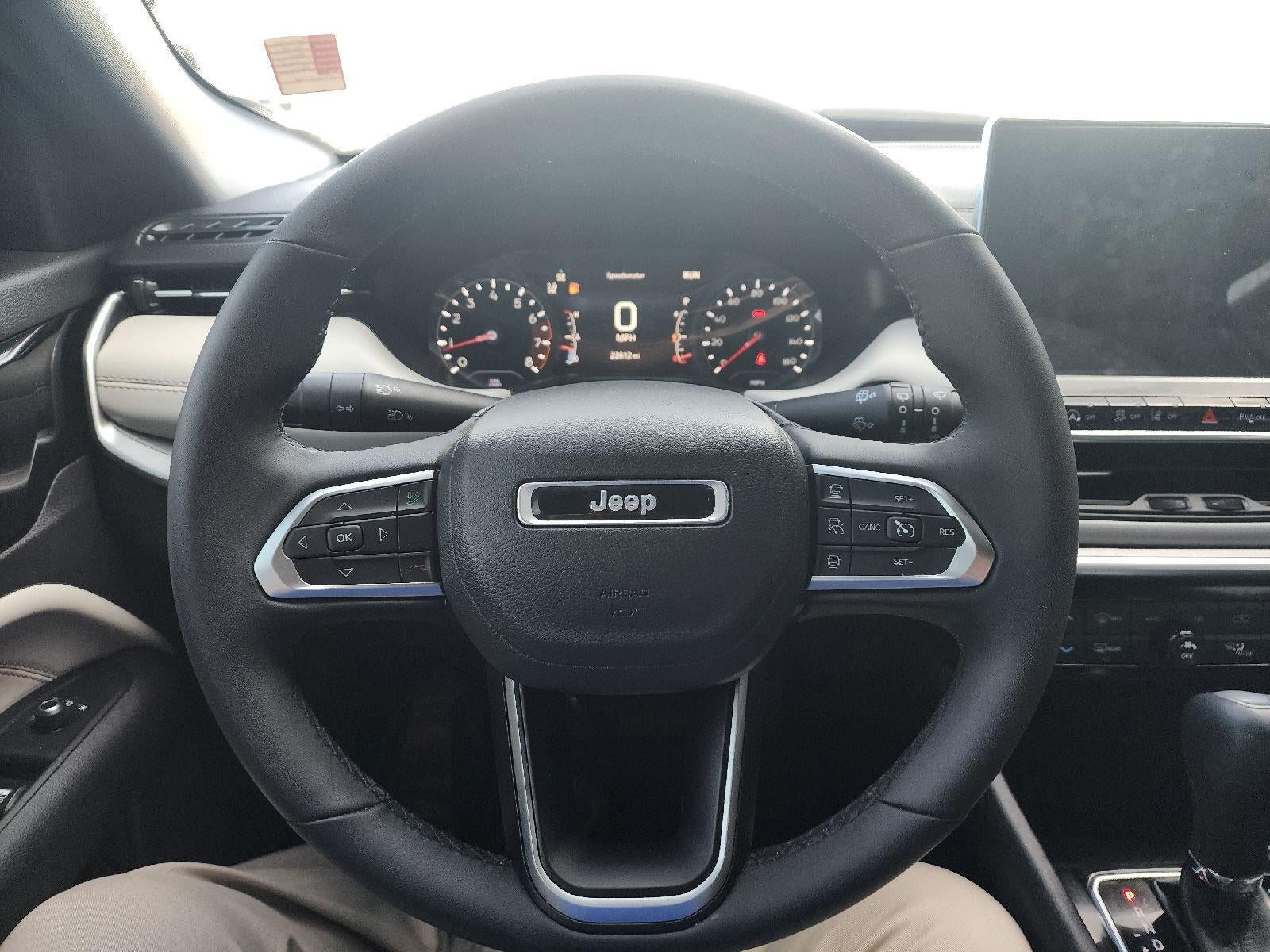 2024 Jeep Compass Limited - Photo 12