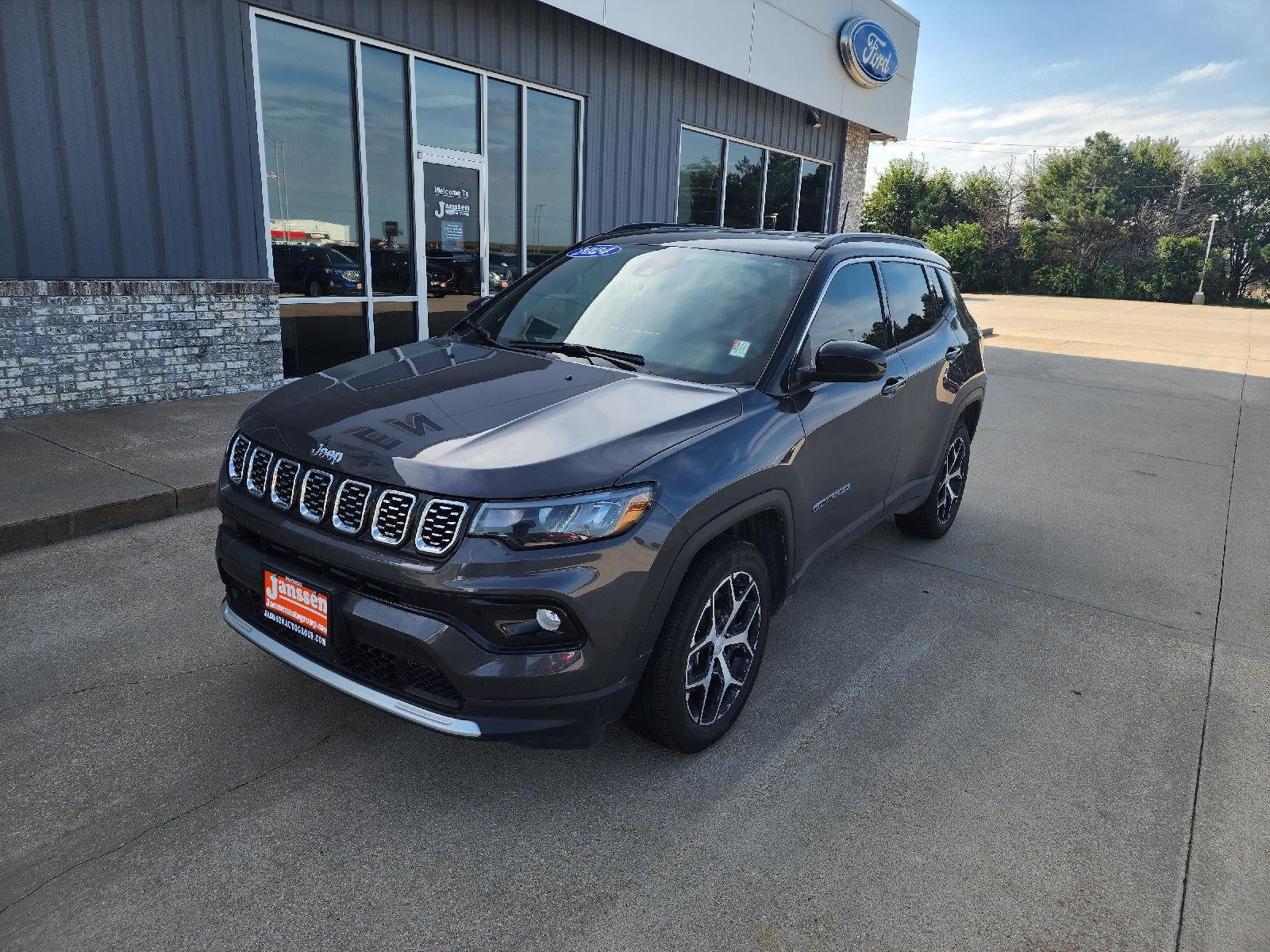 2024 Jeep Compass Limited - Photo 29