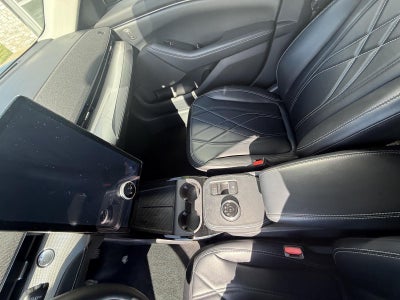 2021 Ford Mustang Mach-E Select