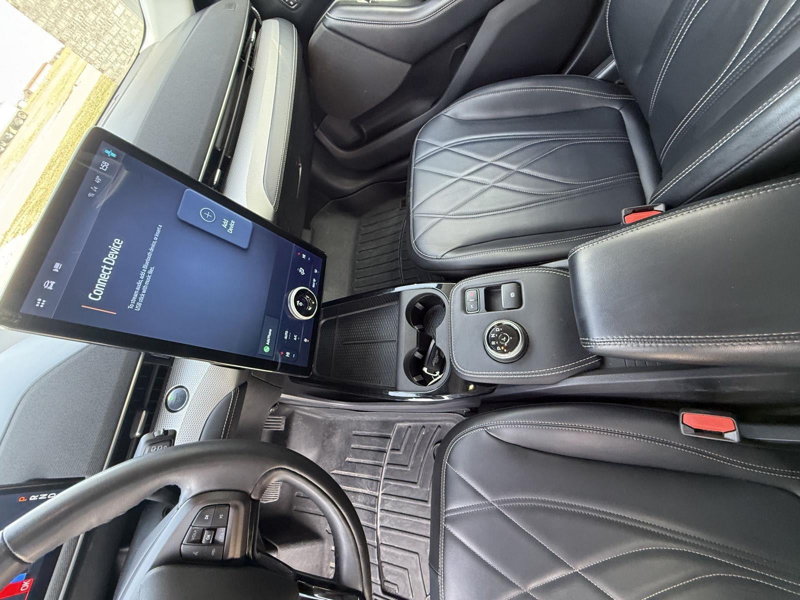 2022 Ford Mustang Mach-E Select