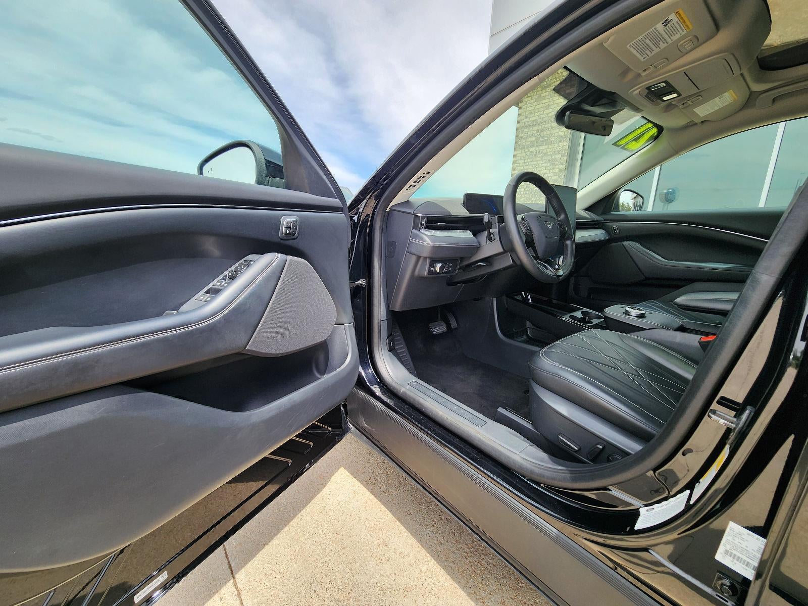 2021 Ford Mustang Mach-E California Route 1