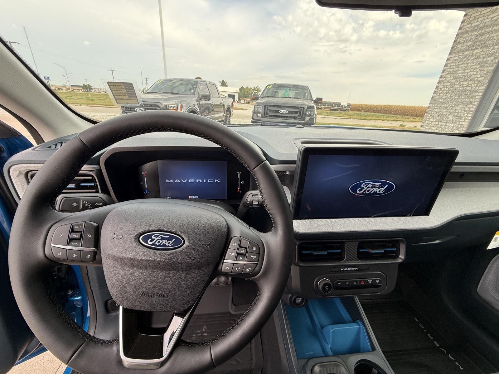 2025 Ford Maverick XLT