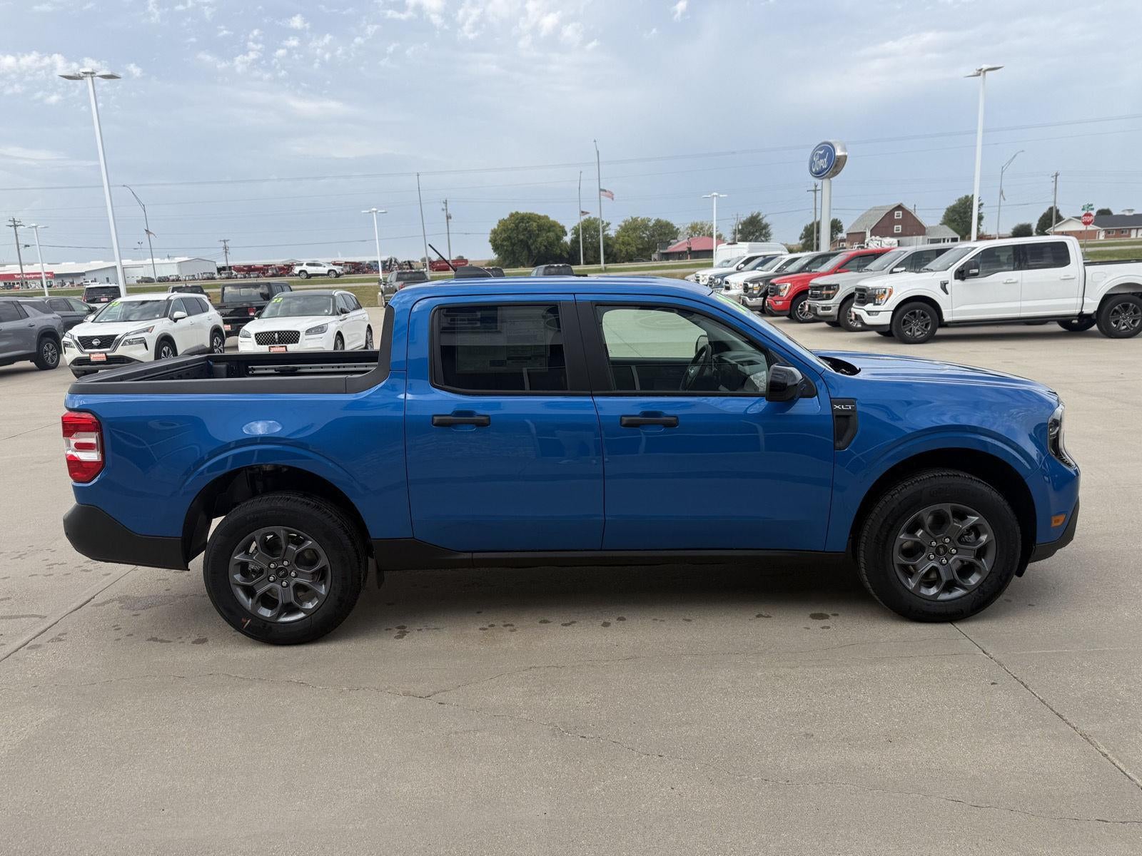 2025 Ford Maverick XLT