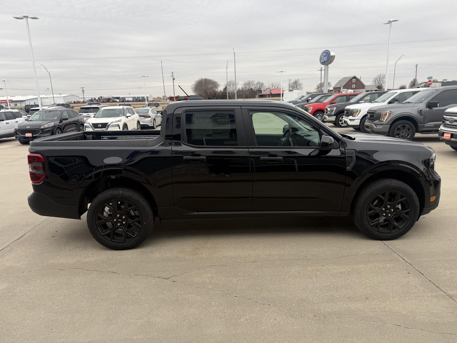 2025 Ford Maverick XLT