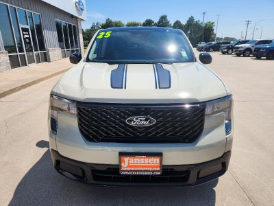 2025 Ford Maverick XLT