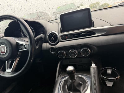 2017 FIAT 124 Spider Classica